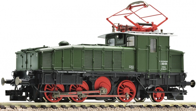 Electric locomotive E 60 Digital with Sound<br /><a href='images/pictures/Fleischmann/178672.jpg' target='_blank'>Full size image</a>